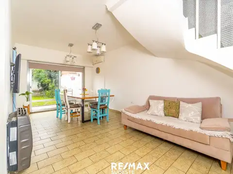 Casa 3 hab y 3 baños Barrio Sanchez Elía