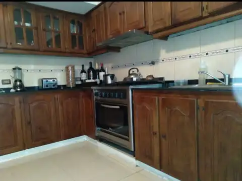 VENTA CHALET EN DOS PLANTAS EL JAGUEL.