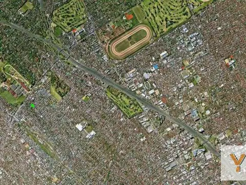 Godoy Cruz e/ Juramento y Independencia