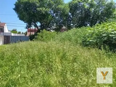 Terreno en venta - 370Mts2 - Boulogne Sur Mer
