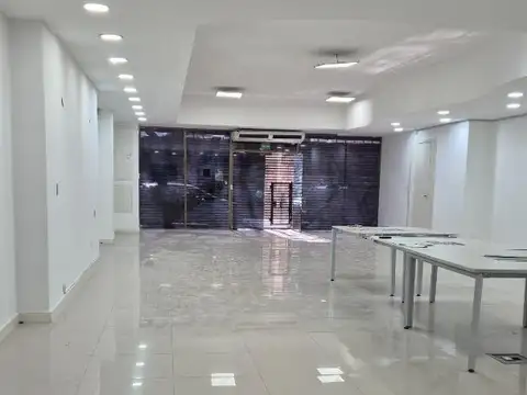 Inversión Comercial 621 m² Monserrat  Financiación Directa