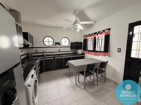 Depto Tipo Casa 2 ambientes con 1 baño