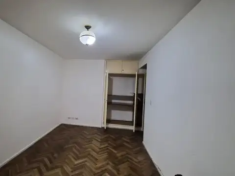 Alquiler departamento 2 ambientes Flores