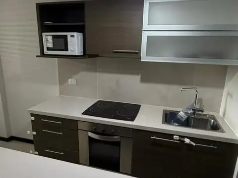 Departamento en Alquiler en Centro, $ 800.000