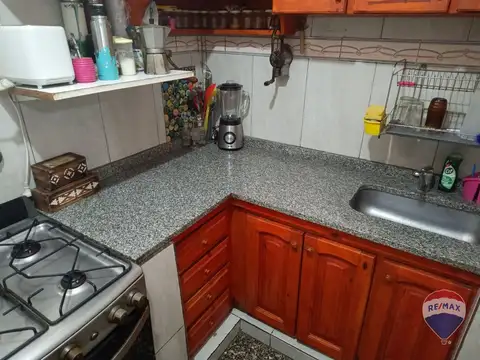 Depto Tipo Casa 4 ambientes con 2 baños