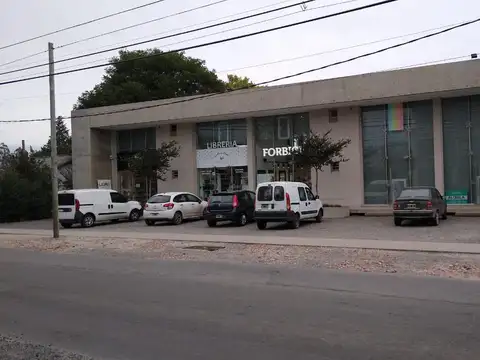 Local en Alquiler en City Bell, $ 1.600.000