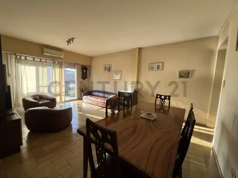 Departamento en Venta en Villa del Parque, USD 195.000