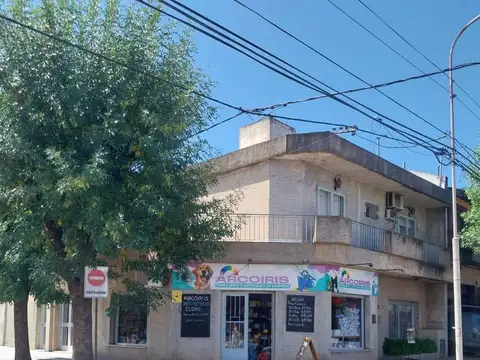 José Hernández 900