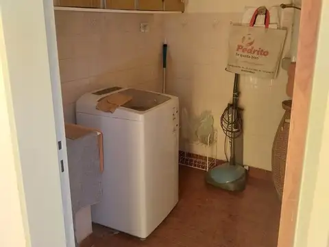 CASA EN VENTA EN PERGAMINO CON PILETA