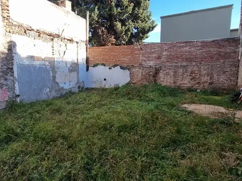Terreno en Venta en Parque Avellaneda, USD 69.000