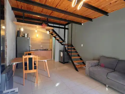 Depto Tipo Casa en Venta de 1 dormitorio