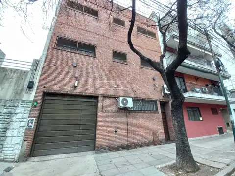 DEPOSITO EN ALQUILER ZONA CHACARITA