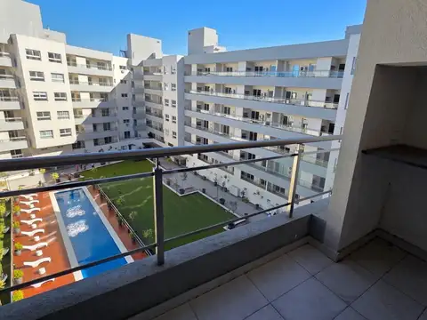 Departamento en Canning Center