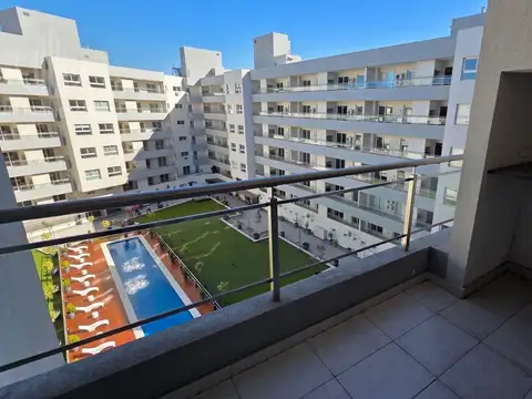 Departamento en Alquiler en Canning, $ 750.000