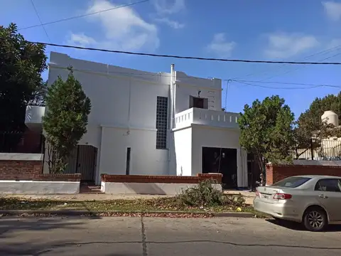 Avenida San Martín 700