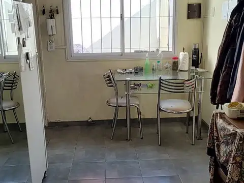 Depto Tipo Casa en Venta en Remedios De Escalada, USD 65.000