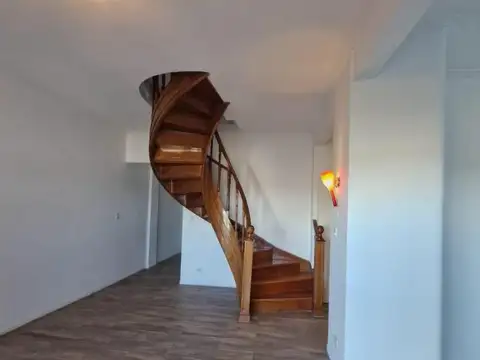 Departamento en Venta de 5 dormitorios