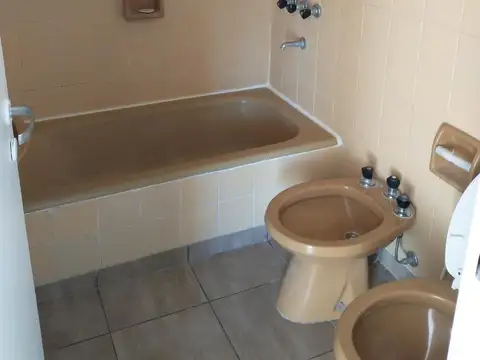 Departamento en Alquiler 40 años
