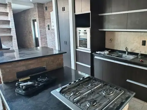 Casa en Alquiler al Este