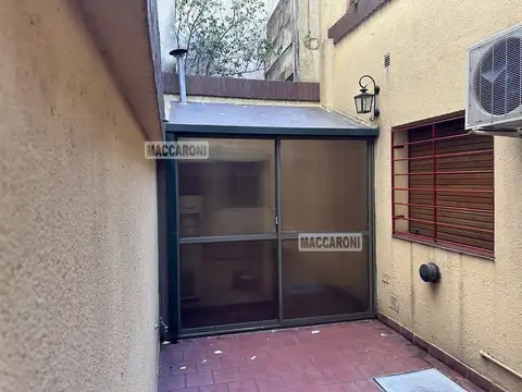 Depto Tipo Casa 2 ambientes con 1 baño