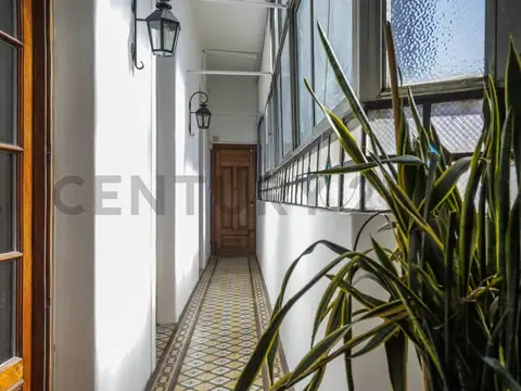 Departamento en Venta en Balvanera, USD 198.000
