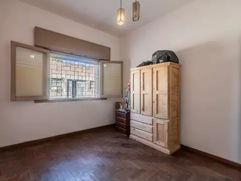 CASA PARA 2 FAMILIAS EN ESQUINA | 5 AMB |LOMAS DEL MIRADOR