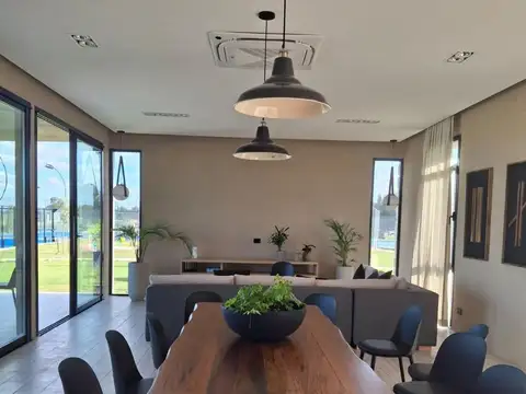 Terreno en Venta en Ezeiza, USD 64.000