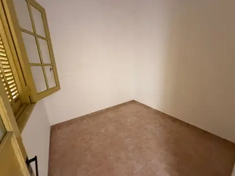 Casa en Alquiler en Zarate, $ 950.000