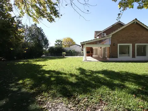 Casa en Venta de 5 dormitorios