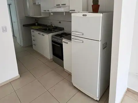 Depto Tipo Casa 2 ambientes con 1 baño