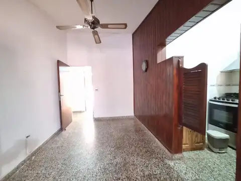 CASA EN VENTA - OTAMENDI