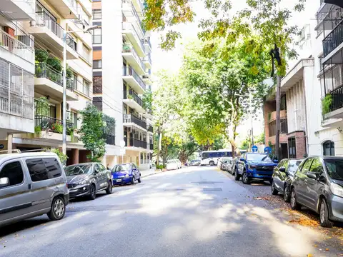 Piso de 5 ambientes con Cochera y Baulera en Palermo