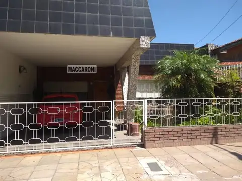 Casa - Venta - Argentina, La Matanza - AV.GRAL PAZ 12441