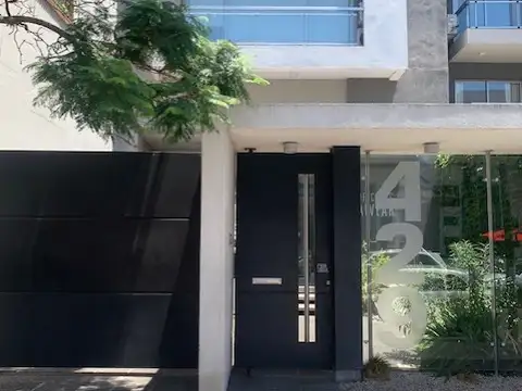 Departamento para uso de Oficina con cochera en subsuelo en Quilmes centro frente al colegio de abogados