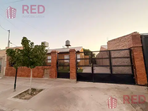Casa en Centenario