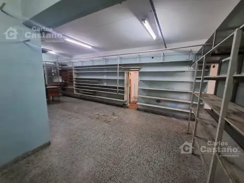 Local en Alquiler en Florida, $ 950.000