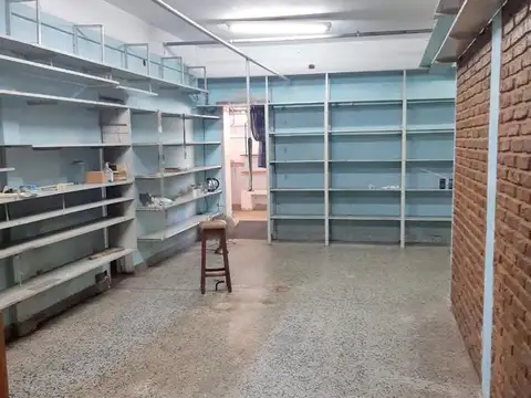Local comercial a 3 cuadras de Av. Maipu. 60m2
