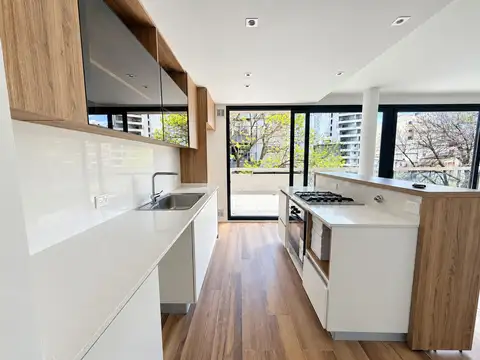 Blanco Encalada 3500