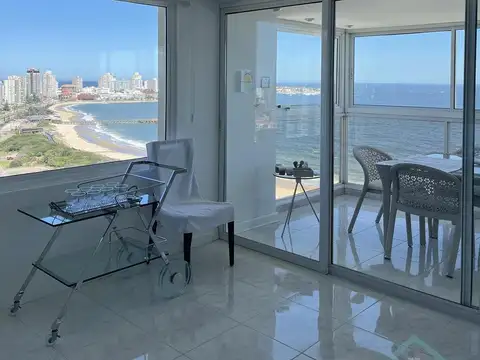 Departamento 6 ambientes con 5 baños