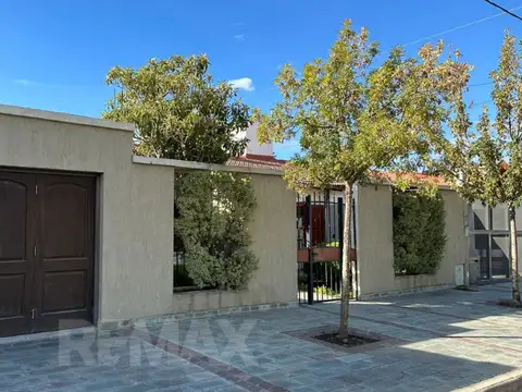 Casa en Venta en Neuquen, Confluencia