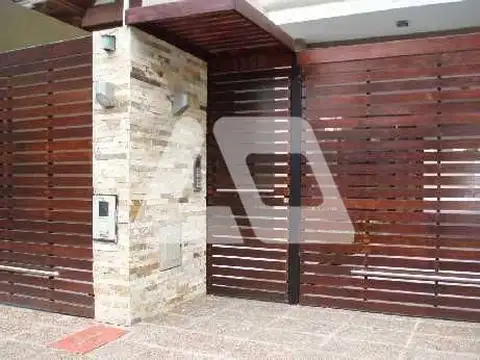 Cochera  en Venta ubicado en Lanús Este, Lanús, G.B.A. Zona Sur