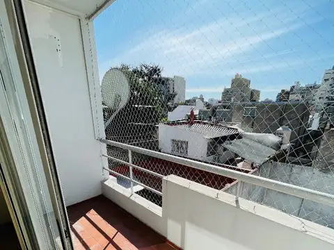 M De Cervantes 1800, Piso 2