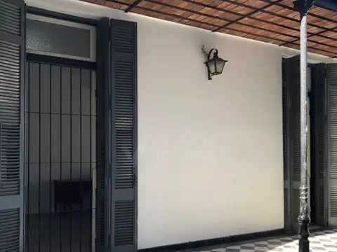 Casa en Venta en Bernal, USD 310.000