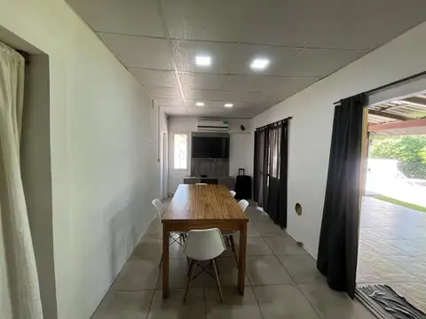Casa 3 ambientes con 1 baño