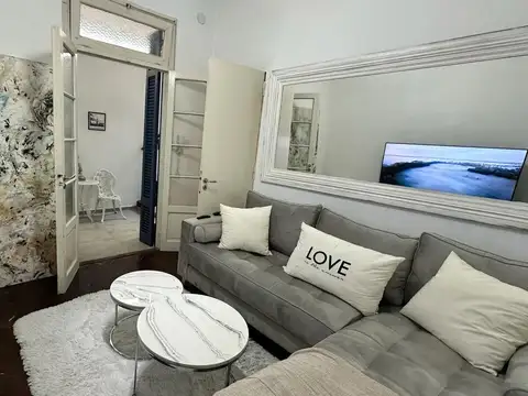 Depto Tipo Casa en Venta 70 años