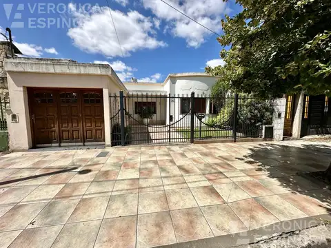 Casa venta en Haedo Sur 5 ambientes