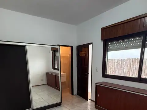 Depto Tipo Casa en Alquiler de 3 dormitorios