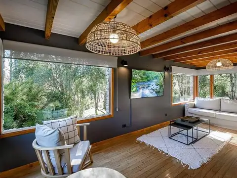 Casa 7 ambientes con 3 baños