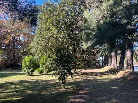 VENTA EN DELTA. Quinta El Recuerdo. Doble Lote. 1ra Sección. Arroyo Toro & Gelvez