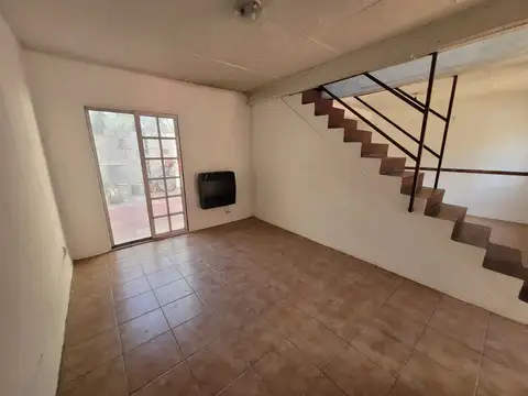 Depto Tipo Casa en Venta 30 años